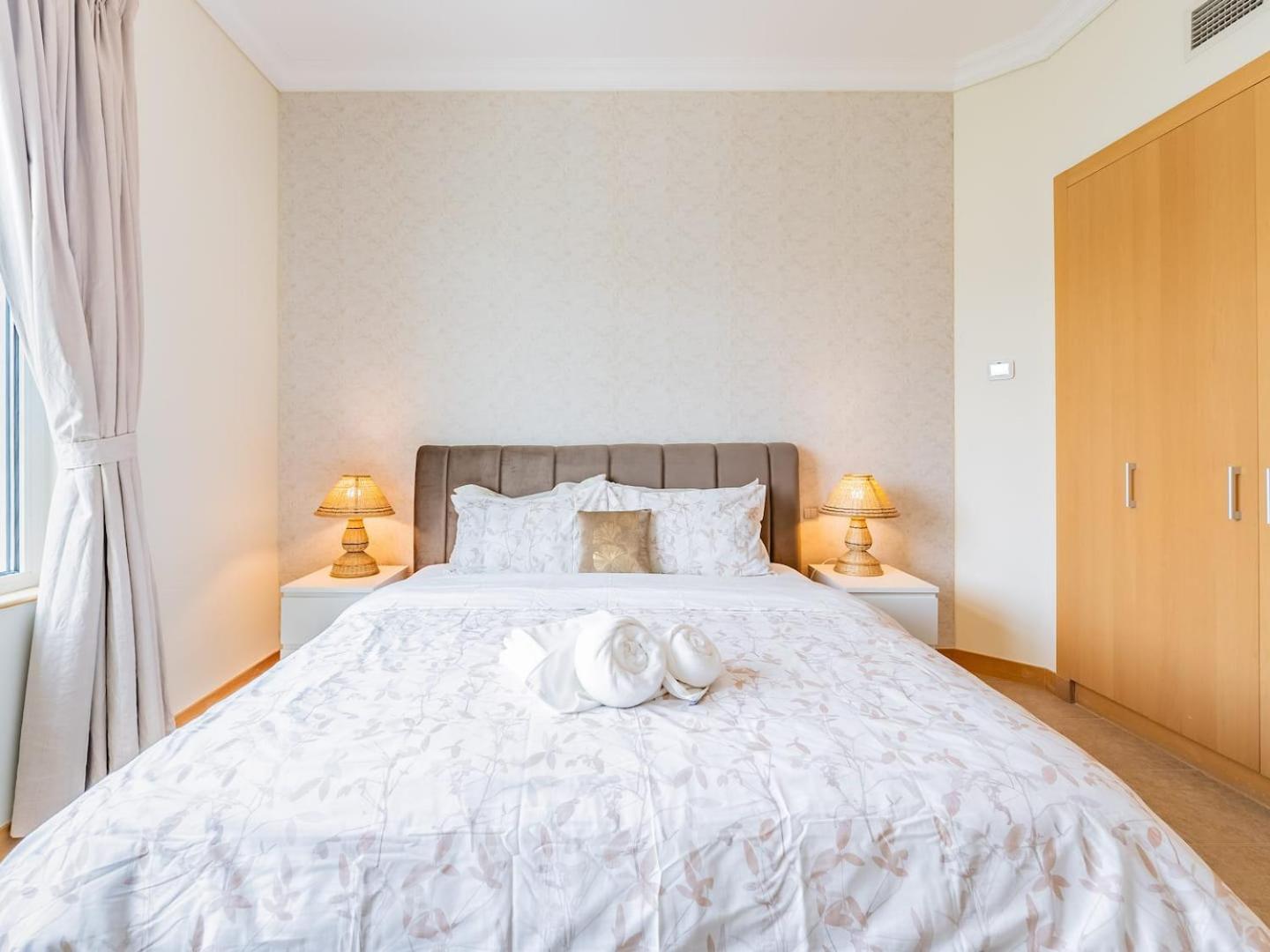 Palm Jumeriah - 4 Bedroom - Beachfront Living Dubai